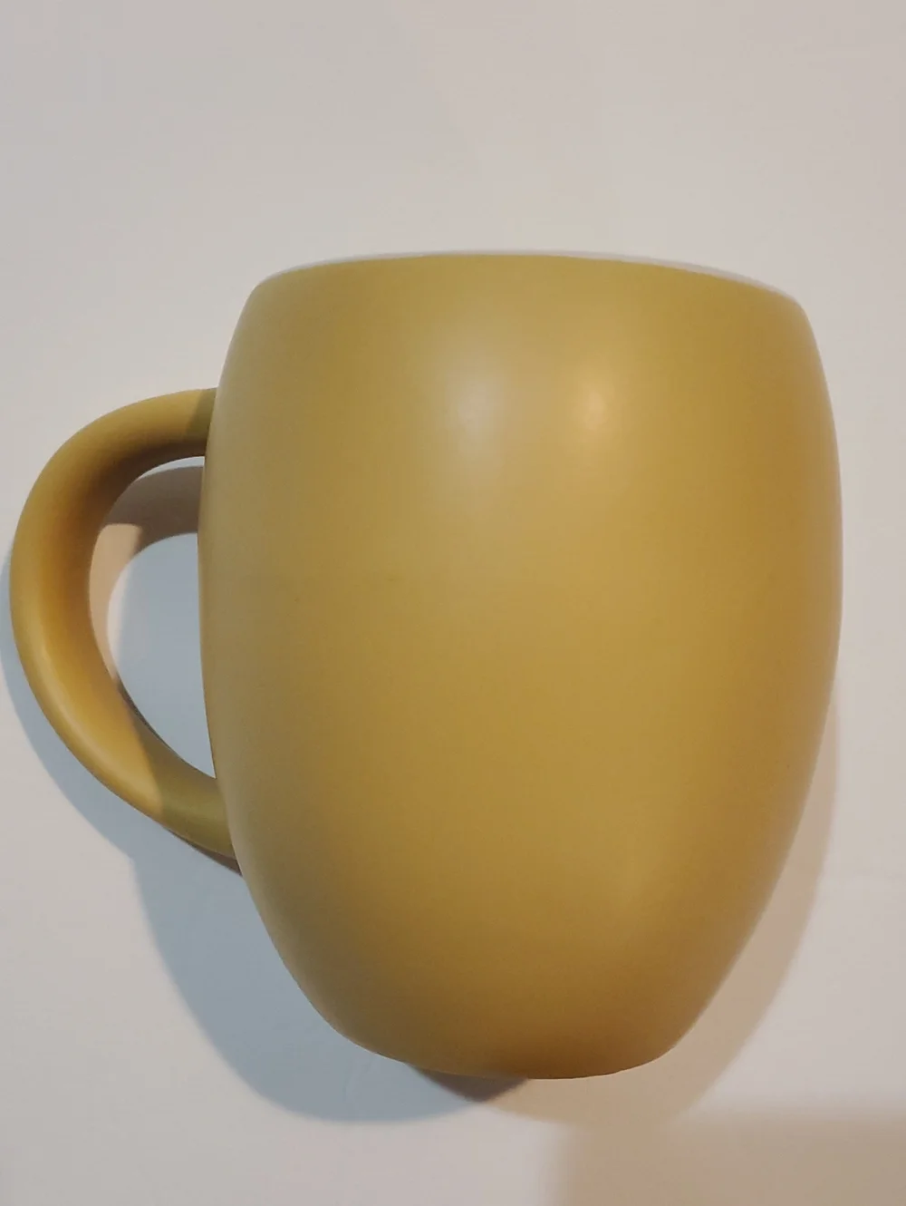 The Borgata Mug 20oz Borgata Casino Mug Yellow Black